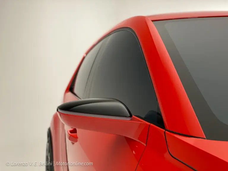 Volkswagen ID. GTI Concept - Foto dal vivo - 10