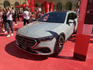 Mercedes Classe E All Terrain 2024 - Foto dal vivo - 4