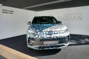 Volkswagen Tiguan 2024 prototipo foto live - 11