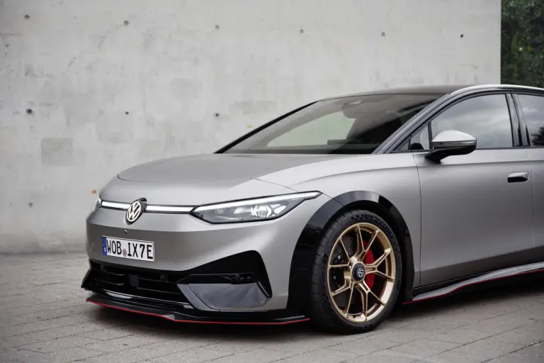 Volkswagen ID X Performance Concept - 3