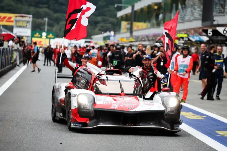 Toyota Gazoo Racing - Campione del mondo WEC 2023 - 17