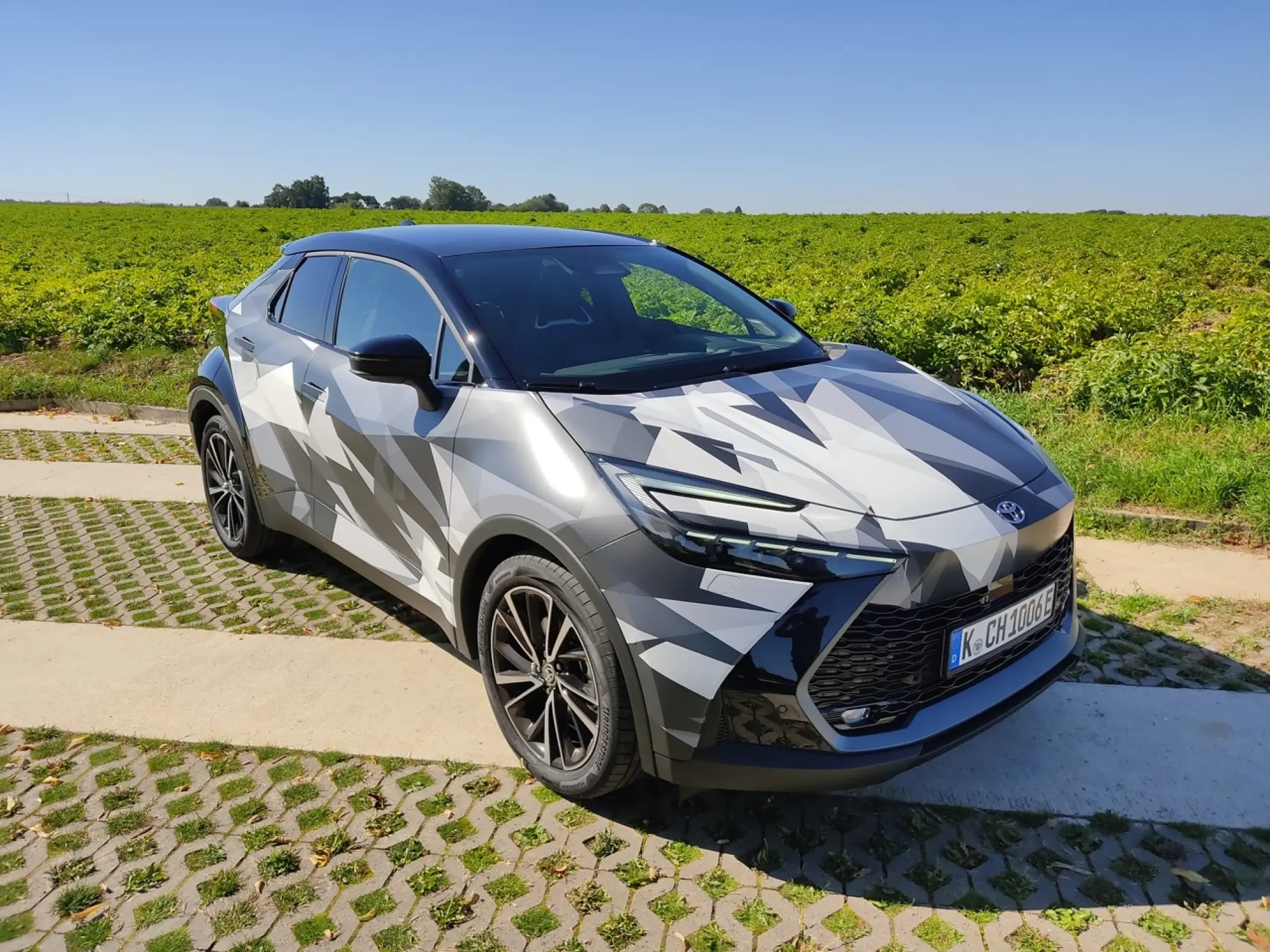 Toyota C-HR PHEV - Prova Bruxelles - 13