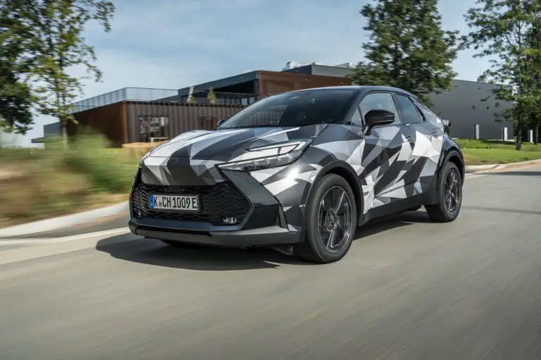 Toyota C-HR PHEV - Prova Bruxelles - 23