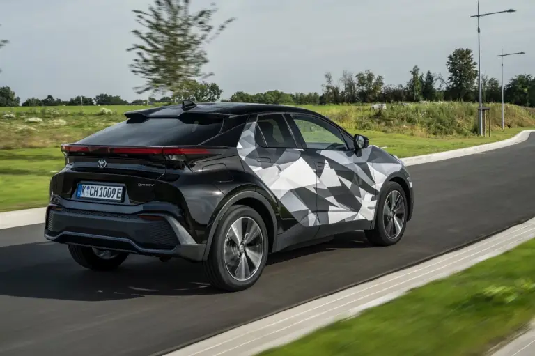 Toyota C-HR PHEV - Prova Bruxelles - 22