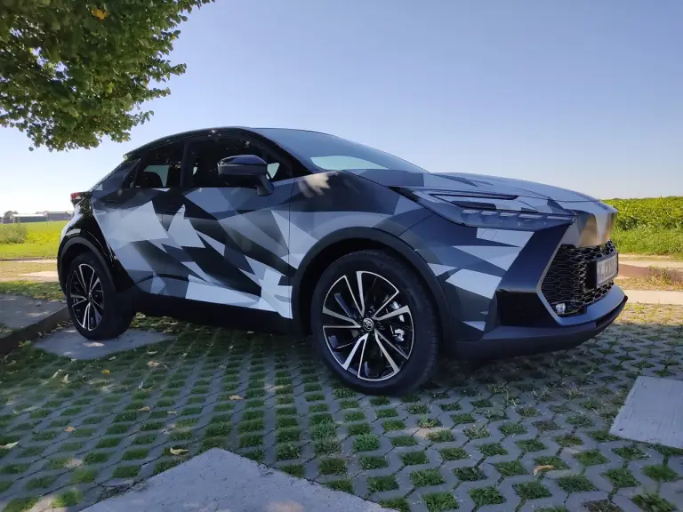 Toyota C-HR PHEV - Prova Bruxelles - 24