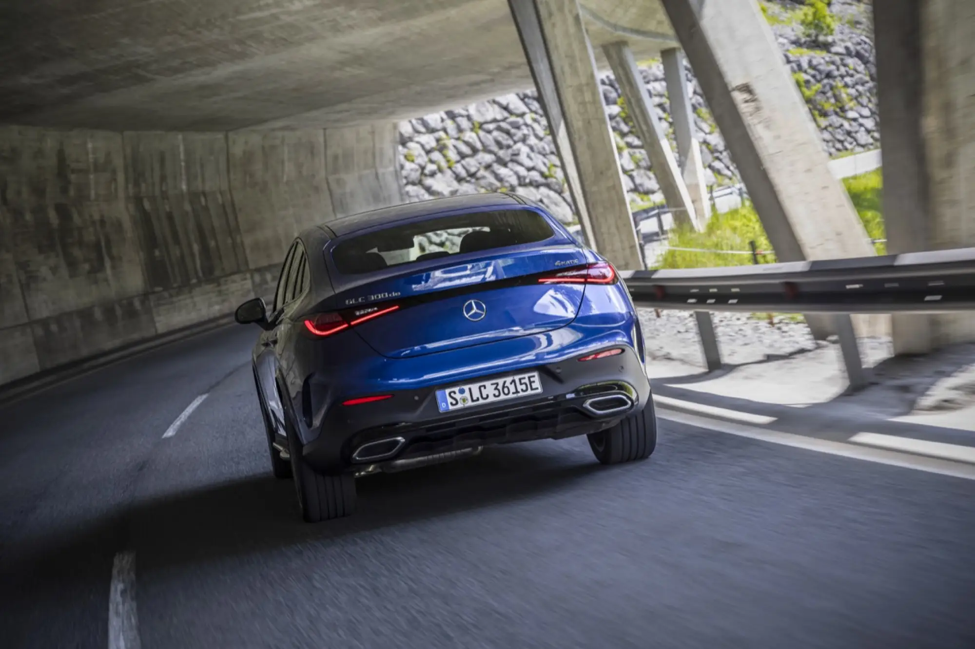 Mercedes GLC Coupe 2023 - Foto ufficiali - 35
