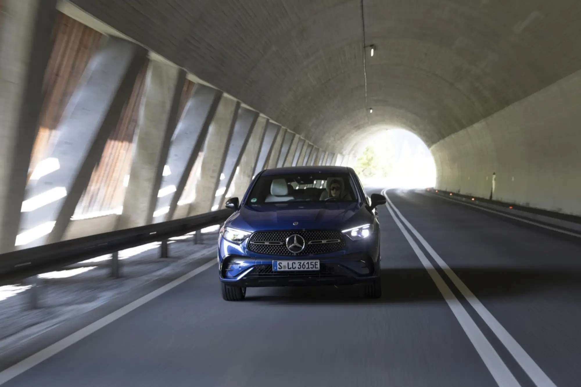Mercedes GLC Coupe 2023 - Foto ufficiali - 57