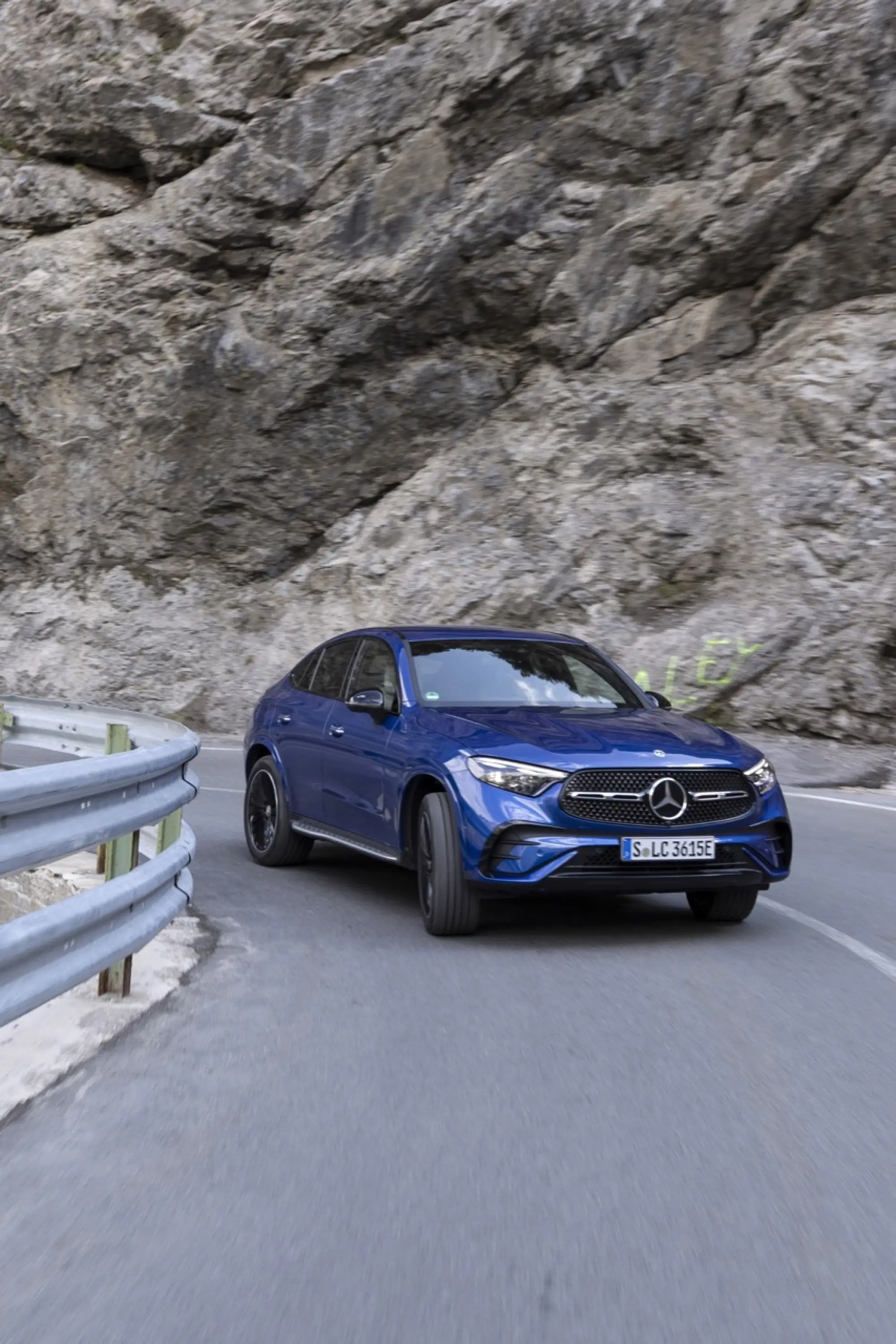 Mercedes GLC Coupe 2023 - Foto ufficiali - 46