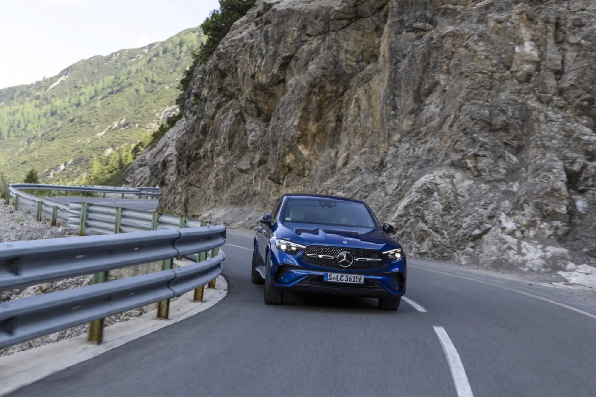 Mercedes GLC Coupe 2023 - Foto ufficiali - 50