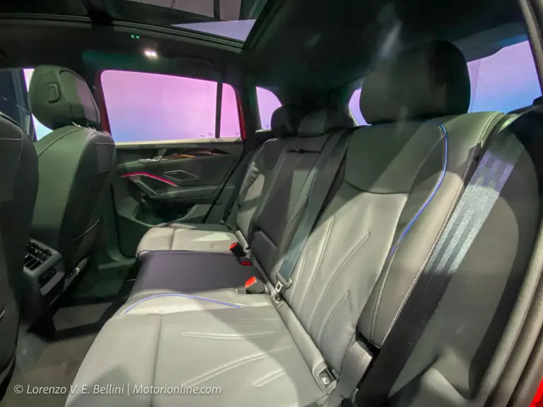 Nuova Volkswagen Tiguan 2024 - Foto dal vivo - 25
