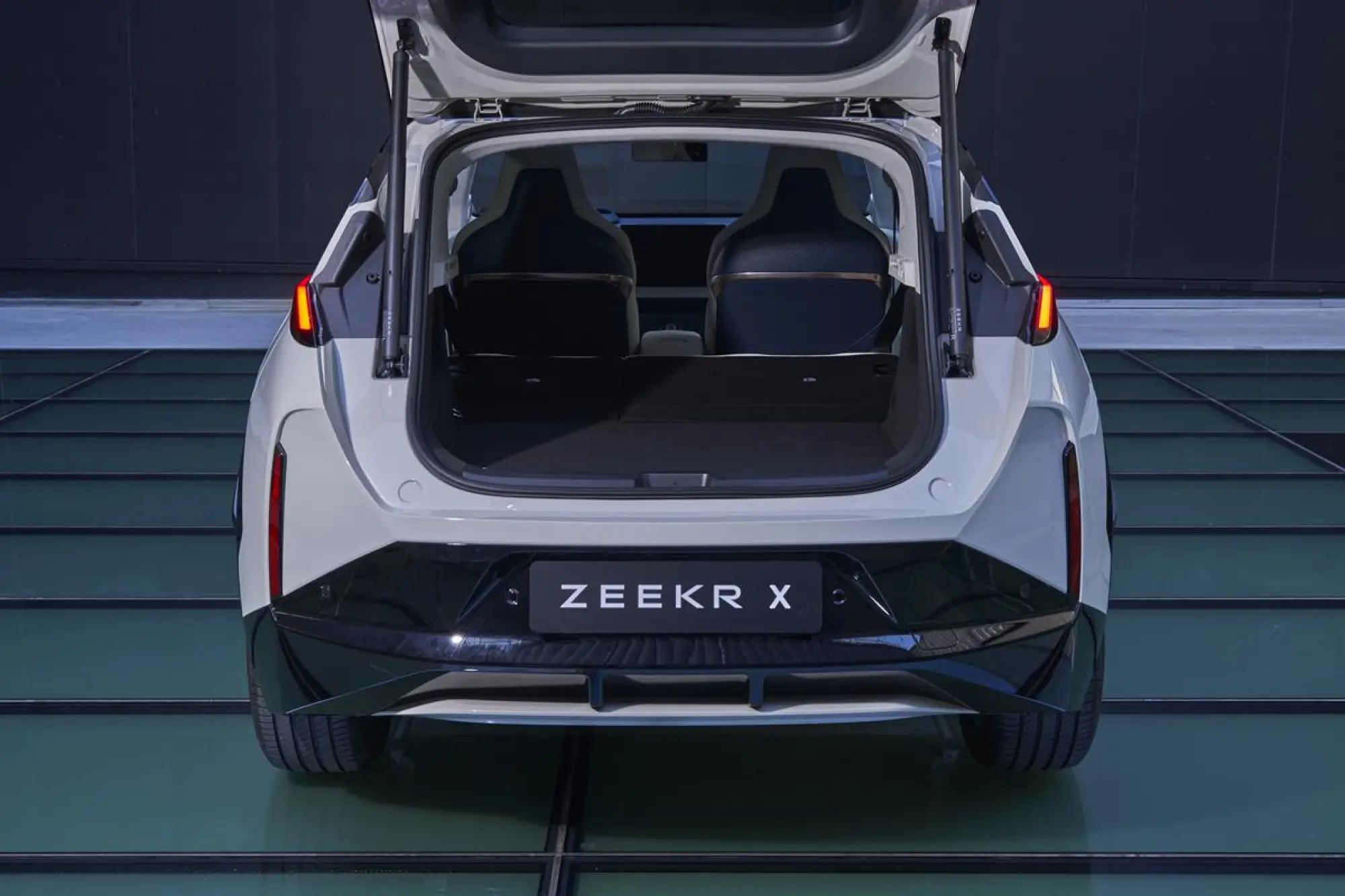 Zeekr X 2023 - 69