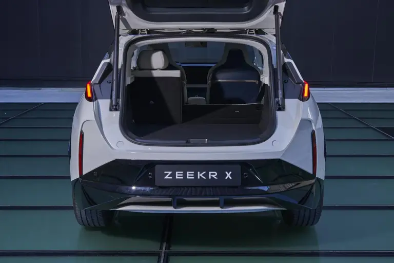 Zeekr X 2023 - 74