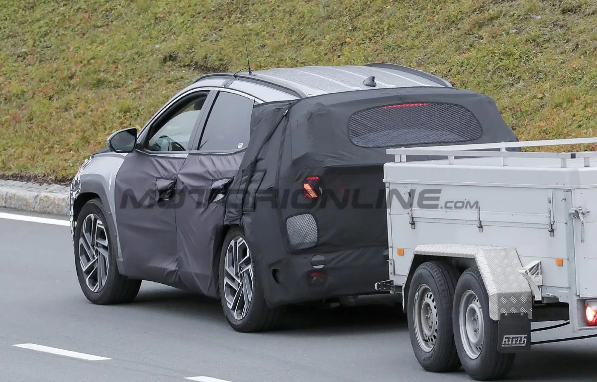 Hyundai Tucson 2024 - Foto spia 22-09-2023 - 9