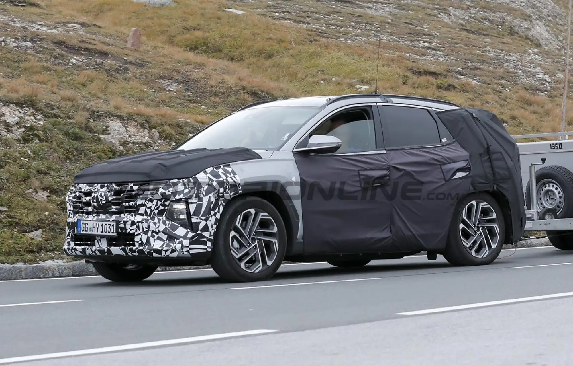 Hyundai Tucson 2024 - Foto spia 22-09-2023 - 16