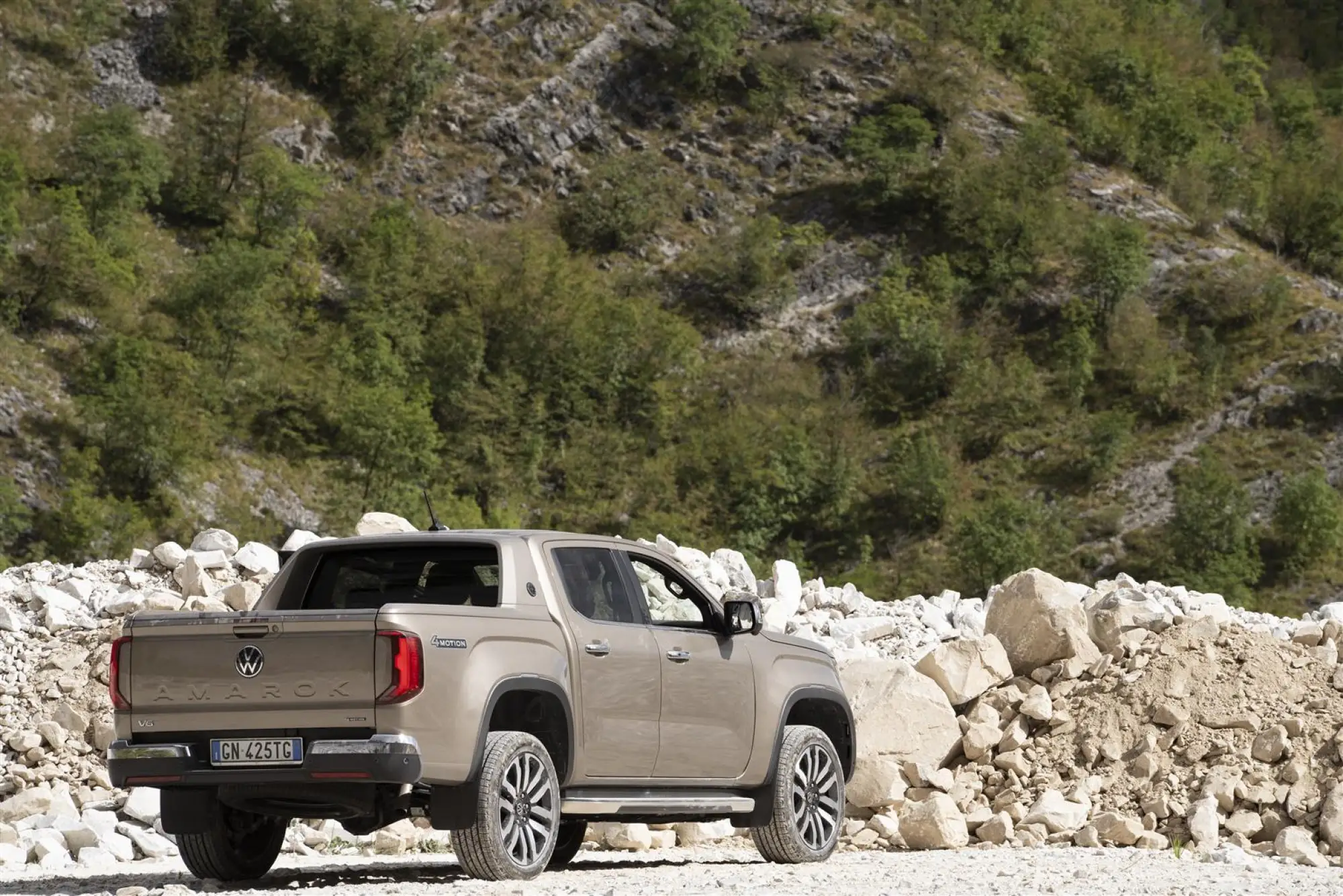 Volkswagen Amarok 2023 - Foto ufficiali - 1