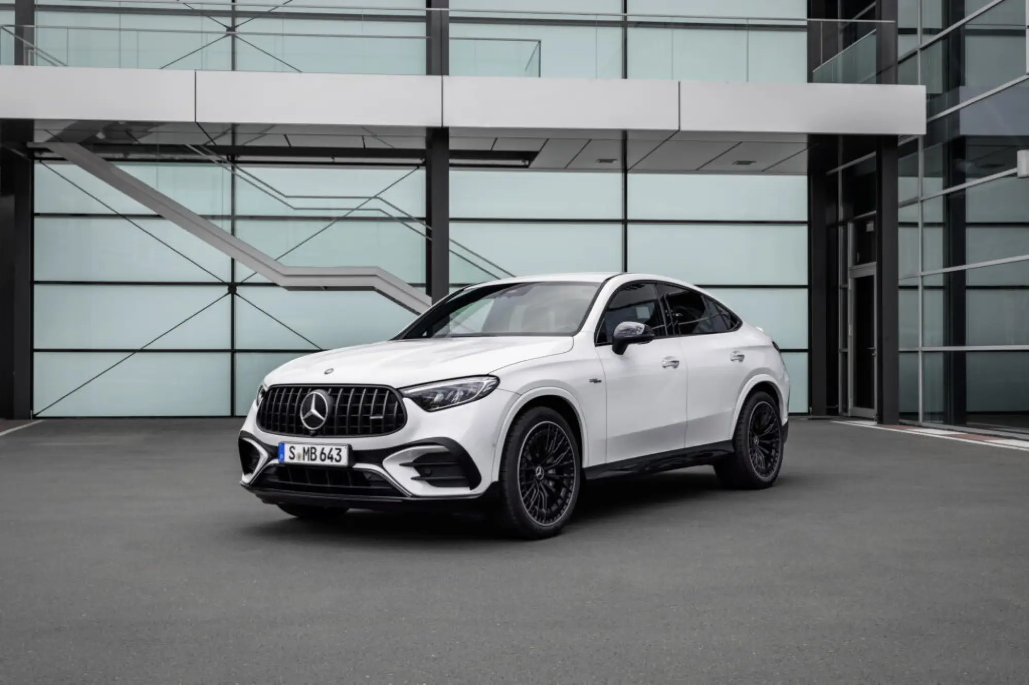 Mercedes-AMG GLC Coupe - 31