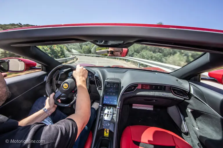 Ferrari Roma Spider - Prova su strada - 11