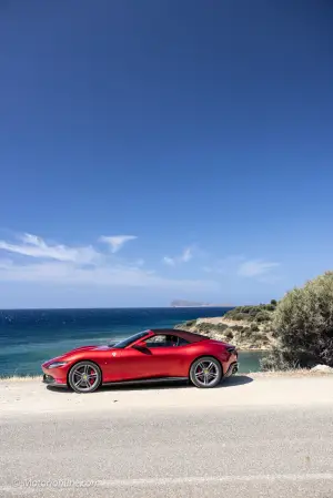 Ferrari Roma Spider - Prova su strada - 29