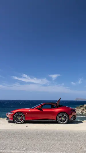Ferrari Roma Spider - Prova su strada - 32