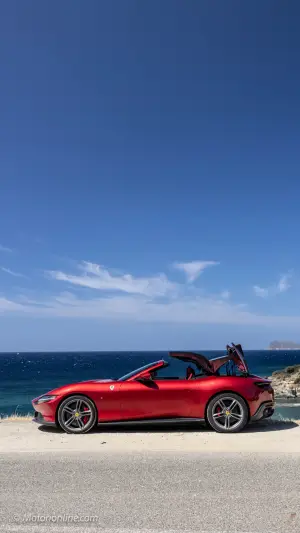 Ferrari Roma Spider - Prova su strada - 33