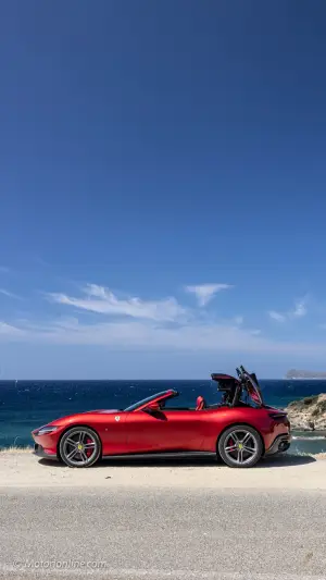 Ferrari Roma Spider - Prova su strada - 36