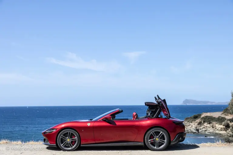 Ferrari Roma Spider - Prova su strada - 42