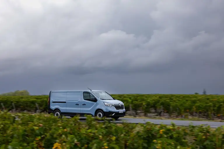 Renault Trafic Van E-Tech Electric - 26