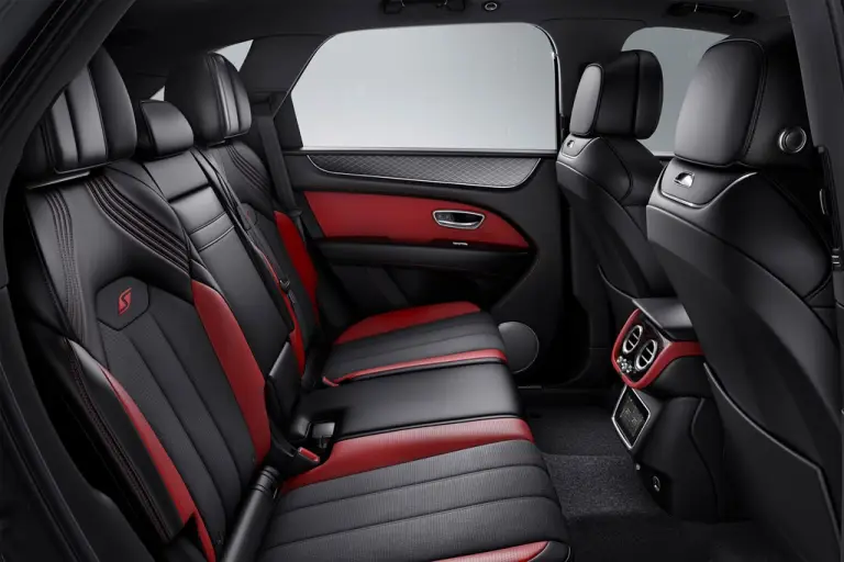 Bentley Bentayga 2024 - 17