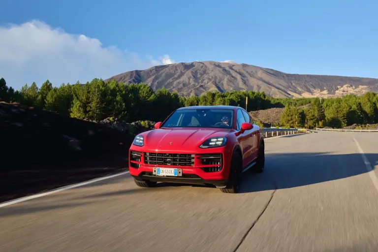 Porsche Cayenne Coupe S 2023 - Prova Sicilia - 6