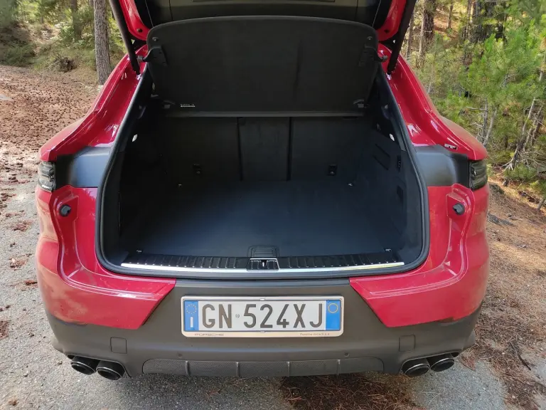 Porsche Cayenne Coupe S 2023 - Prova Sicilia - 16