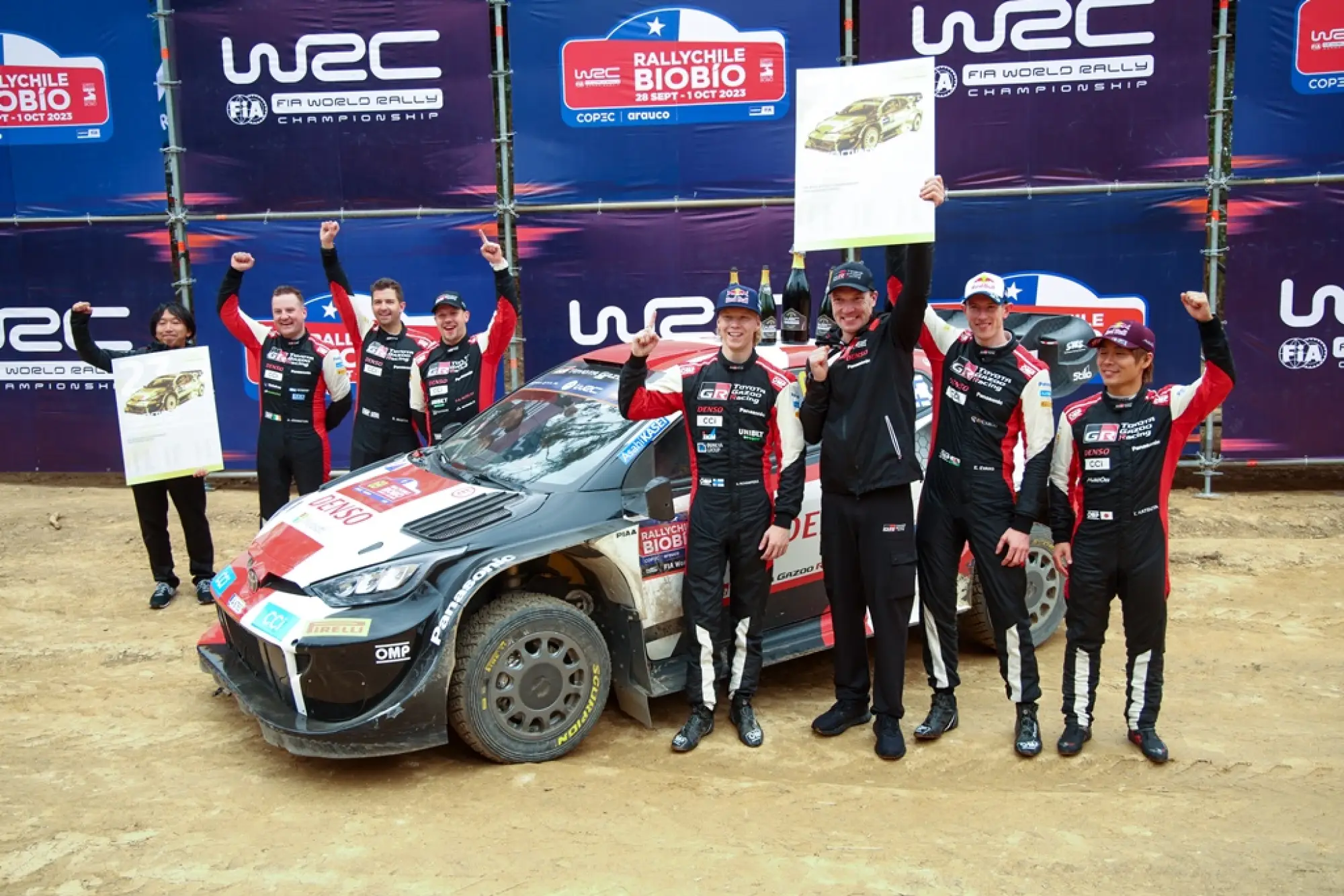 Toyota Gazoo Racing - Campione del mondo WRC 2023 - 3