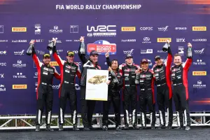 Toyota Gazoo Racing - Campione del mondo WRC 2023 - 12