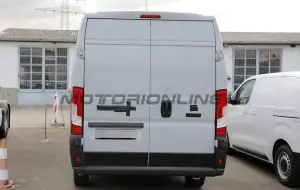 Fiat Ducato 2025 - Foto spia 04-10-2023 - 6