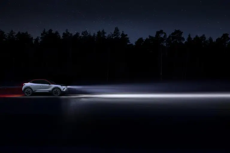 Opel fari Intelli-Lux LED a matrice - 1