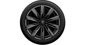 Toyota Crown Sport - 44