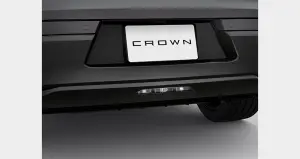 Toyota Crown Sport - 40