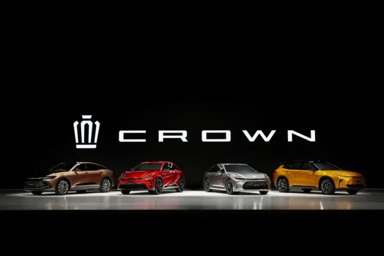 Toyota Crown Sport - 38