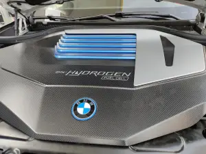 BMW iX5 Hydrogen - Prova Mestre - 30