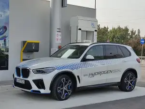 BMW iX5 Hydrogen - Prova Mestre