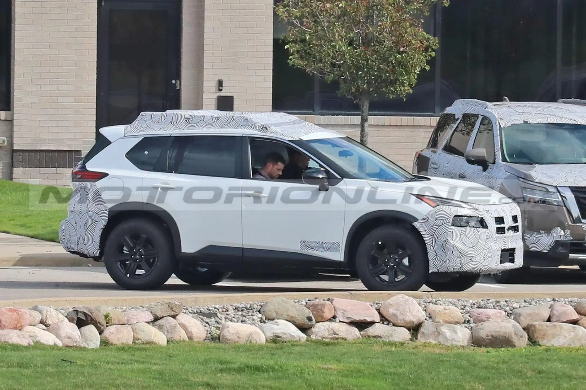 Nissan Rogue Rock Creek 2024 - Foto Spia 11-10-2023 - 5