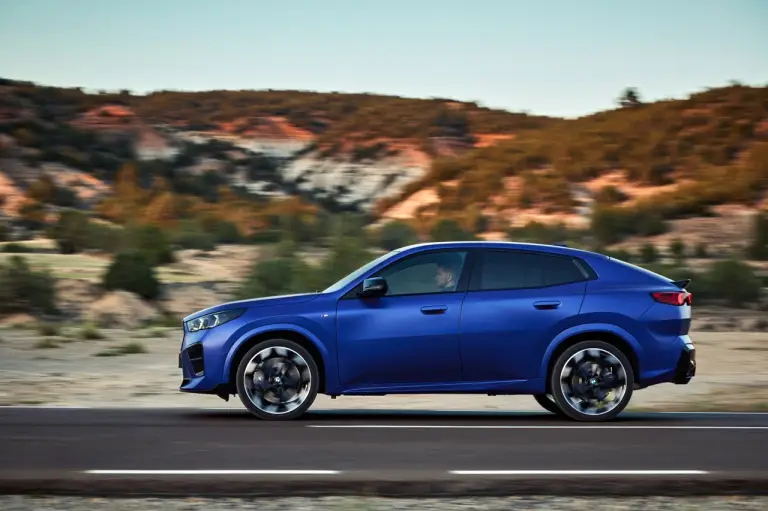 BMW X2 2024 - Foto ufficiali - 2