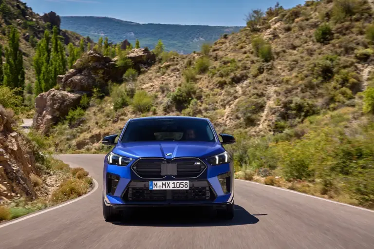 BMW X2 2024 - Foto ufficiali - 9