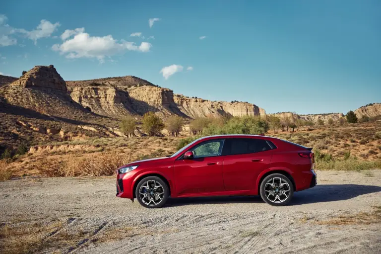BMW X2 2024 - Foto ufficiali - 40