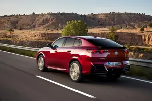 BMW X2 2024 - Foto ufficiali