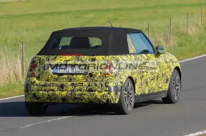 Mini Cooper 2024 - Foto spia 11-10-2023
