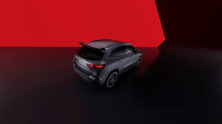 Mercedes-AMG GLA 45 S 2023 - 1