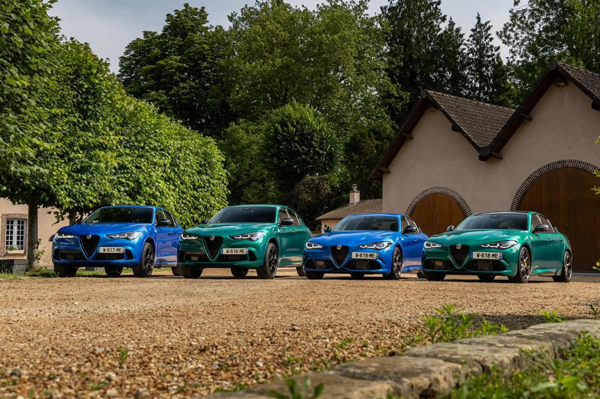 Alfa Romeo Giulia e Stelvio Quadrifoglio 2024 - 14