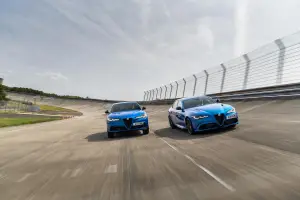 Alfa Romeo Giulia e Stelvio Quadrifoglio 2024 - 21
