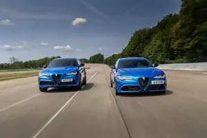 Alfa Romeo Giulia e Stelvio Quadrifoglio 2024 - 27