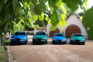 Alfa Romeo Giulia e Stelvio Quadrifoglio 2024 - 2